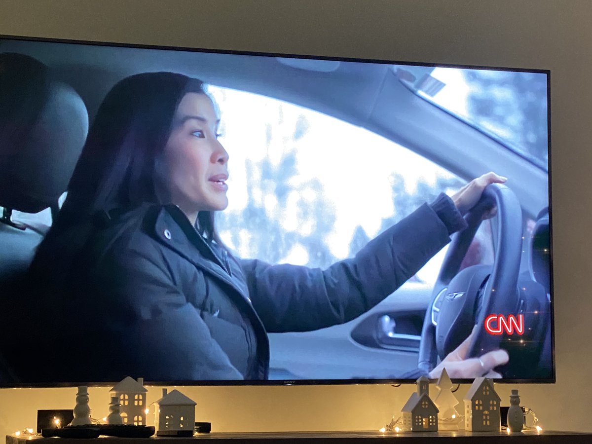 I am 4 minutes into  #ThisIsLife with  @lisaling  @CNN on the  #opioidcrisis. For a decade, I've studied the  #opioidcrisis & it's effect on pregnant women & infants. Already, I've heard stigmatizing language "addict" and babies "born addicted."