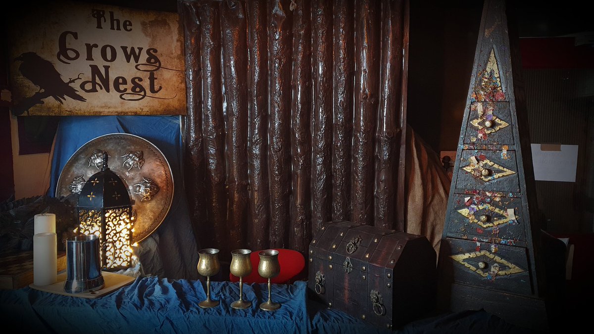 Setting up the online LARP studio. Real sets, costumes, worldwide players, bloody good fun.
18th century folklore Setting. 
Come and join us. Two hour sessions every Sunday UK evening, USA Morning. #larp #cosplay
facebook.com/groups/smlarp/…