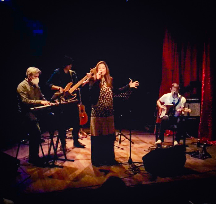 Foto de La actuación del @teatrotribuene del anterior domingo #popinthejazz. El sab 26 de dic estaré actuando en este teatro maravilloso con @silviamarso y <a href="/sandragroove/">SANDRA GROOVE</a> dentro de <a href="/senoritasonfire/">Señoritas on Fire</a>. entradas a la venta en <a href="/entradas/">entradas.com</a> <a href="/fever_es/">Fever ES</a> y en la página del teatro. #quéganas