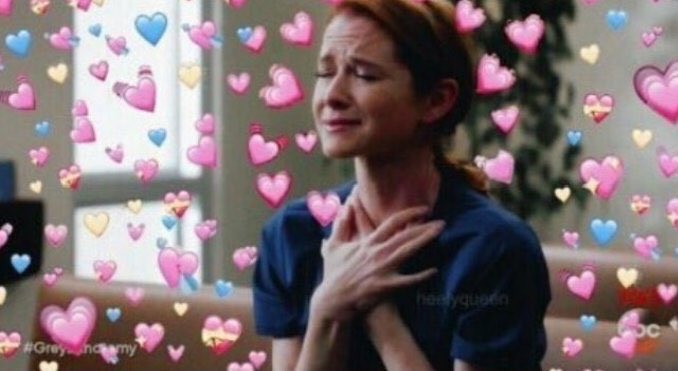 French Twitter has been on fire for the past few days.Here’s a sum of what happened;A. Uncle  @Raphael_Onans was enjoying his sun. Auntie  @Ap_b_ decided to shoot her shot. As a cheap guy, Ralph said yes n off they went on a date. See my  #237Recap on dat date n pic below.   https://twitter.com/li_dady/status/1328394087037284353