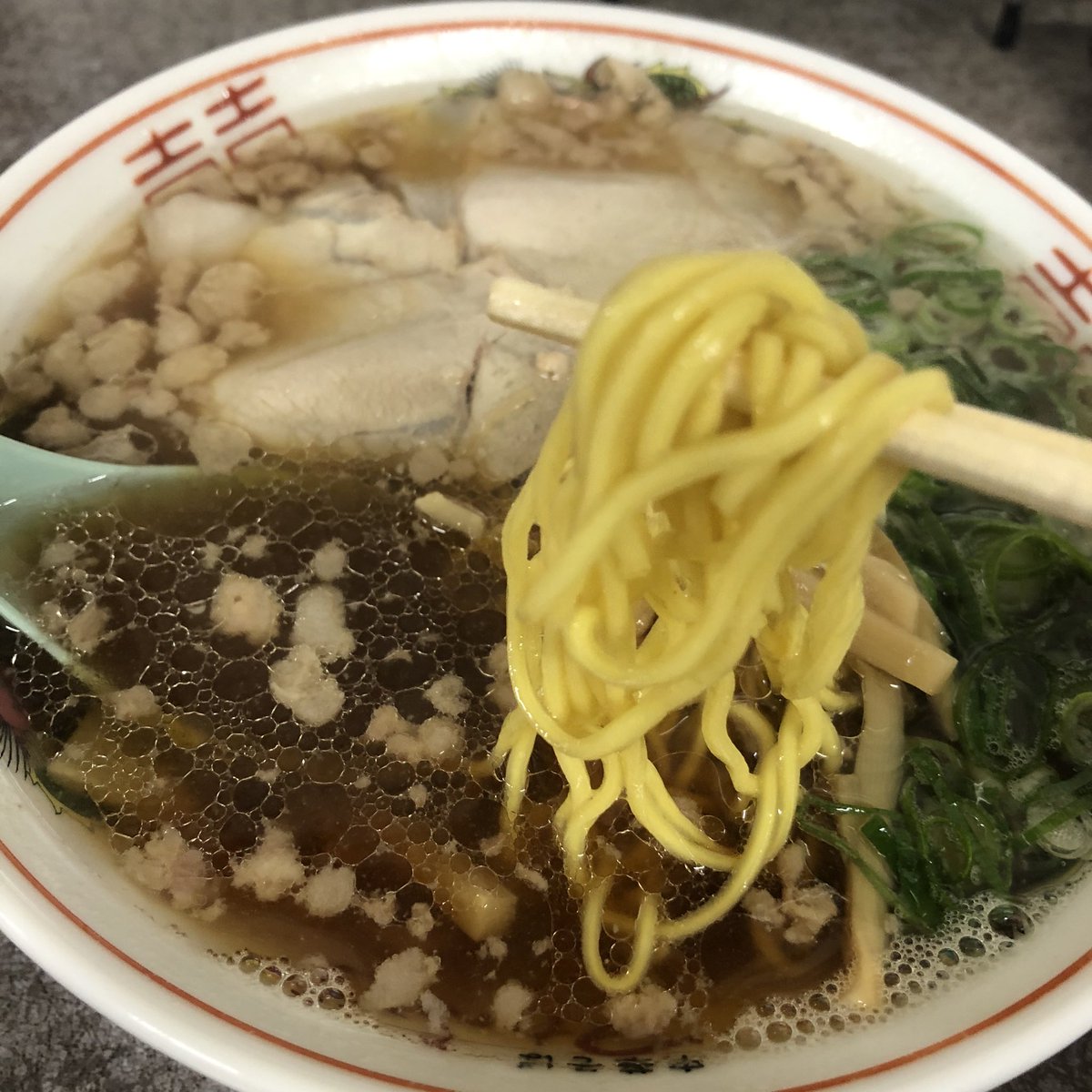 toSI70929370's tweet photo. 中華そば。
やっぱり何処か懐かしくて美味しい https://t.co/jINY9s1oQm