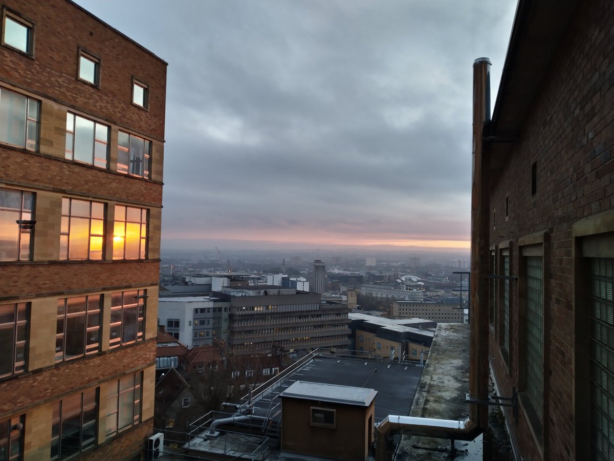 Bellios3's tweet photo. Lovely morning to be doing #Science #uob #Bristol https://t.co/KYXMaN3c9N