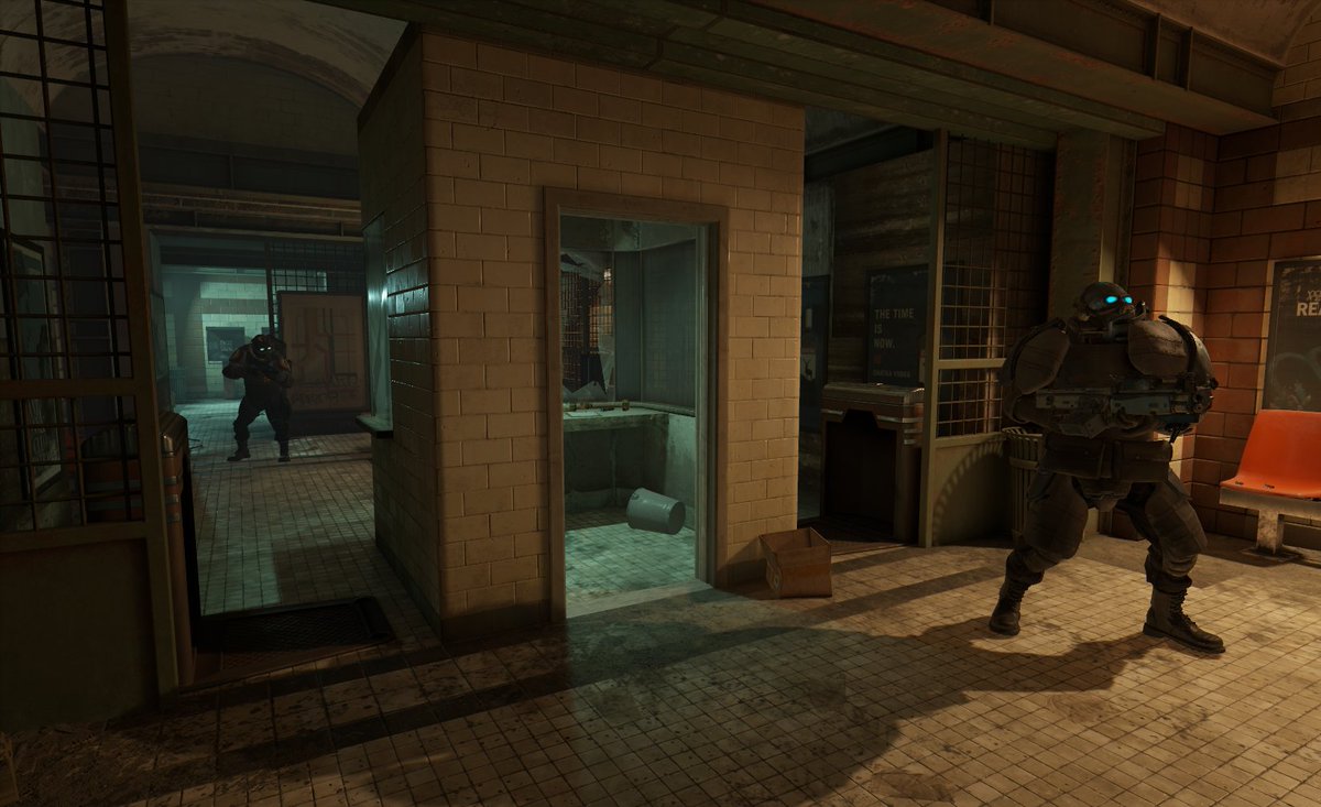 I realized more timid players (Like my self) would get easily pinned. Especially when you get close, if you don't act fast, the combine quickly suppress or flank you. More aggressive and skilled players were able to easily trigger flinches and force them to retreat...