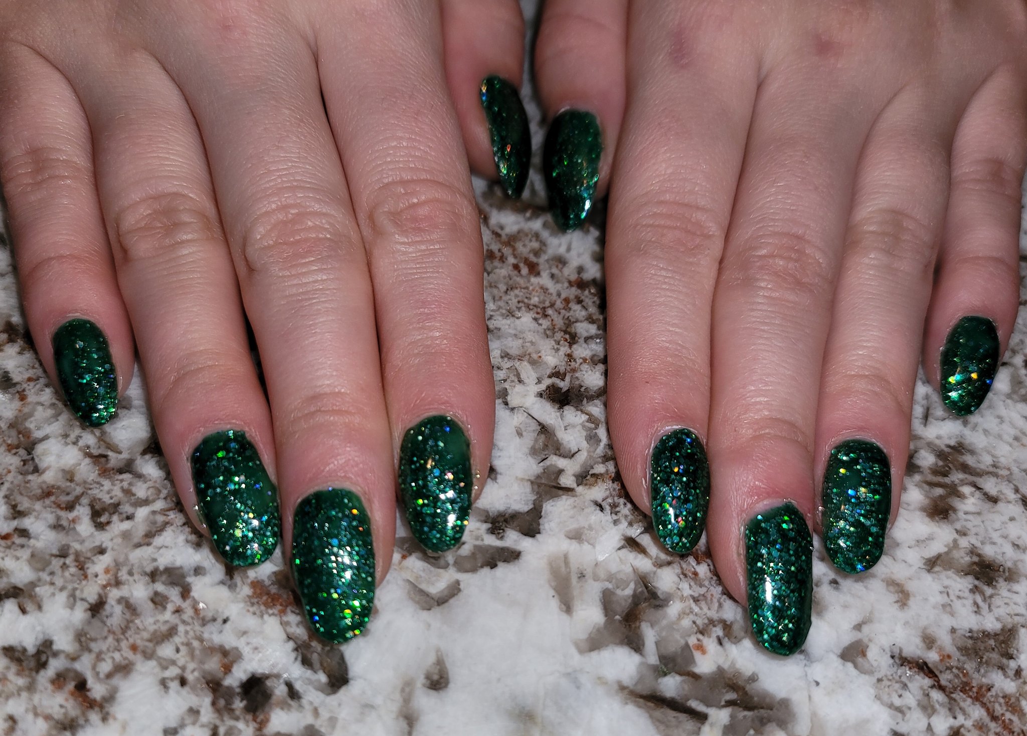 All That Glitters on X: Emerald Green glitter nails #christmasnails  #glitternails #greennails #greenacrylicnails #acrylicnails #nails  #gelpolishnails #longnails  / X