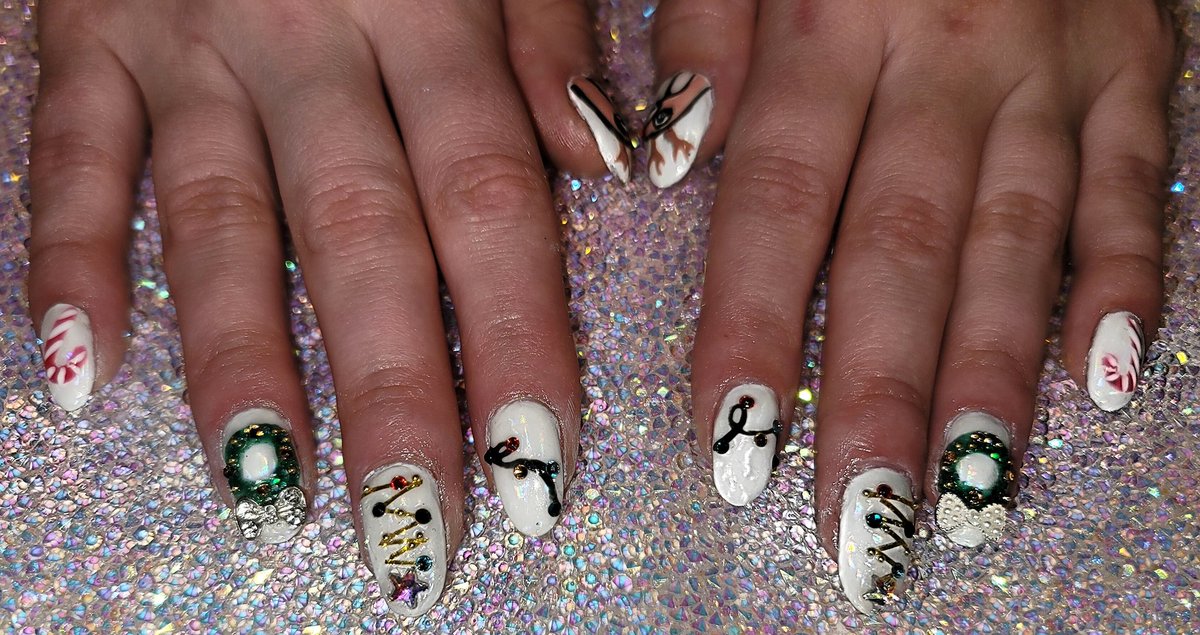 All That Glitters tweet media