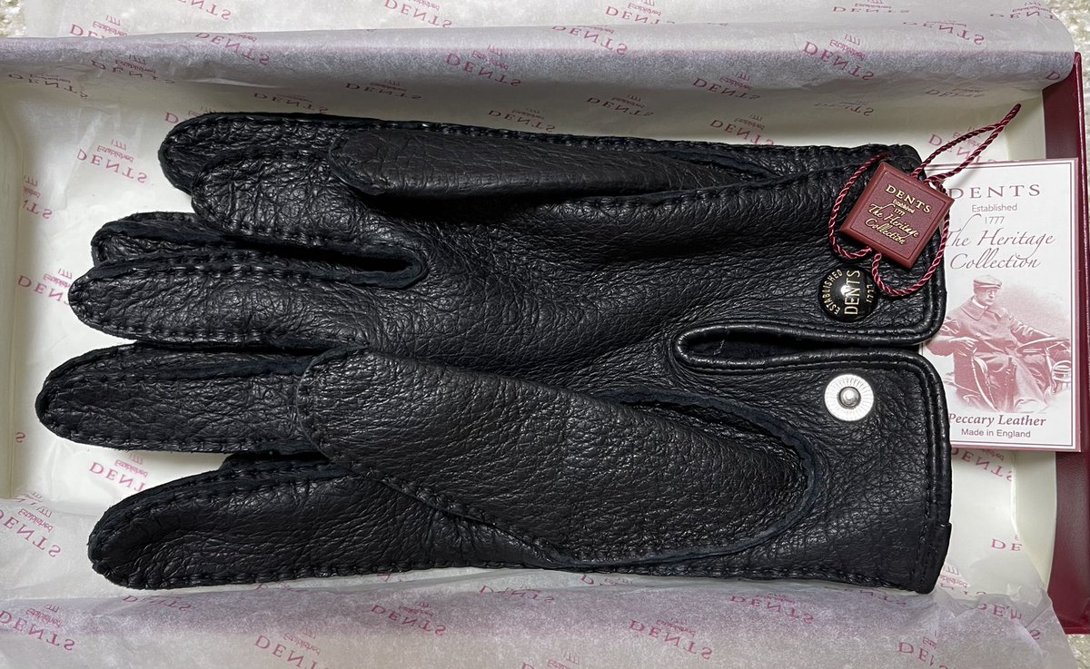 【日曜限定値下げ中】デンツ　手袋 日曜限定値下げ中】デンツ 手袋