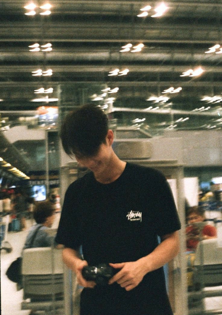 - your camera roll if bright vachirawit was your boyfriend  #bbrightvc