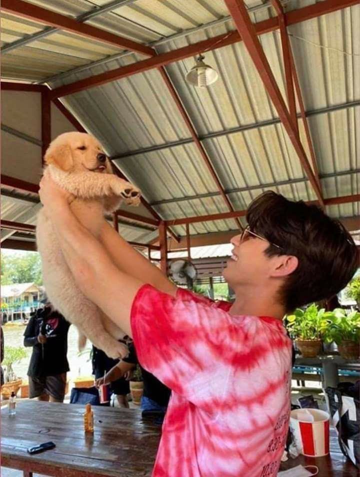 - your camera roll if bright vachirawit was your boyfriend  #bbrightvc