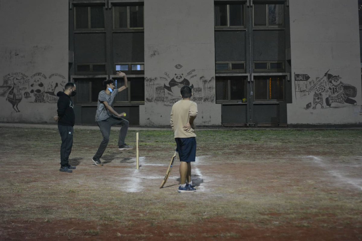 Iris_IIMI's tweet photo. Students on @IIM_I campus made sure to have get some dose of exuberance by playing various sports, while ensuring to follow strict norms, under @ranbhoomiiimi as a part of IRIS 2020

#IRIS2020 #reignitingexuberance #ranbhoomiiimi #sports #collegefest
@askhimanshurai @_ananyam https://t.co/n517nSAQhi
