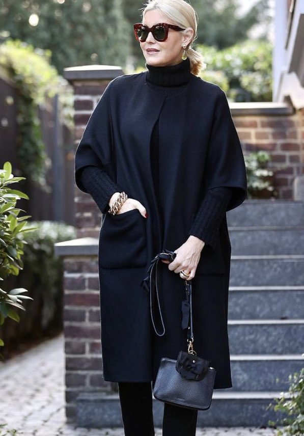 FASHION tweet media