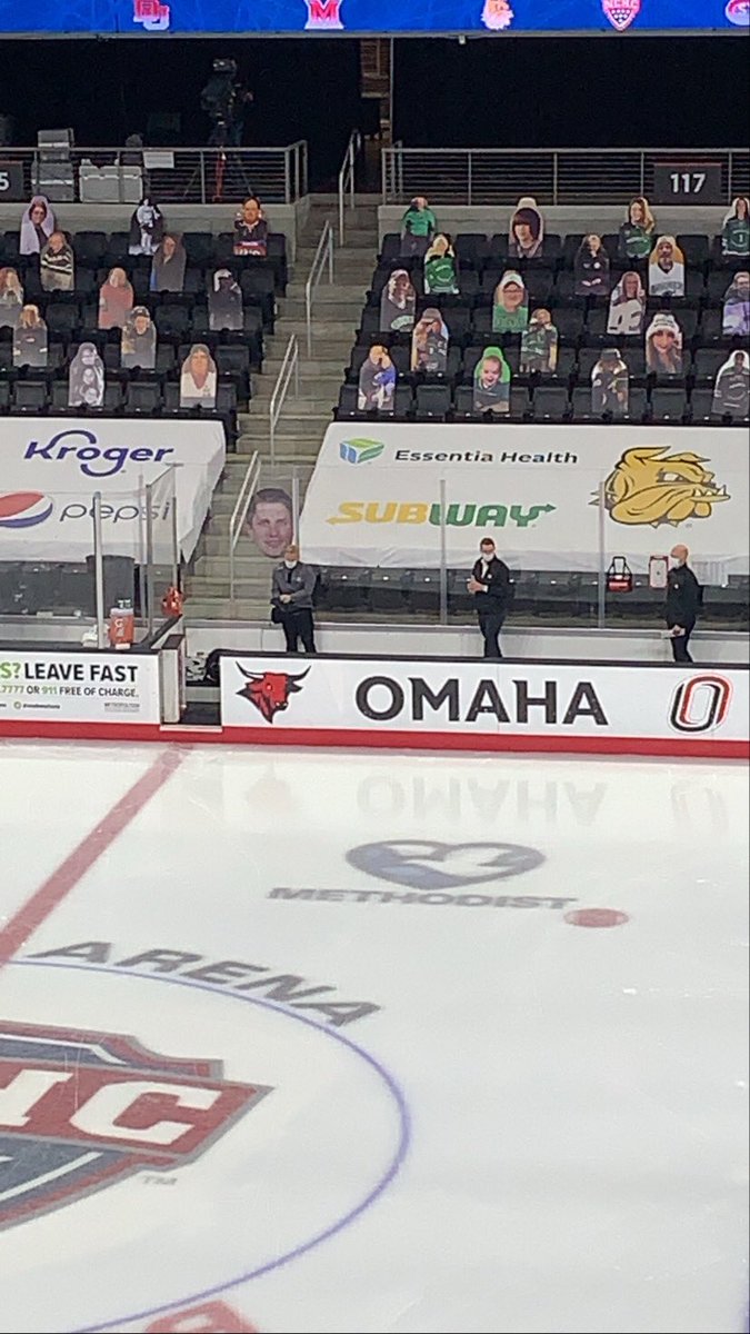 bgdemaine's tweet photo. @benholdenpxp @DStarmanHockey @SCSUHUSKIES_MH @SCSUHUSKIES @MickHatten @CenterIceClub @oliver505050
@GOHUSKIESWOOOOO #wheresoli https://t.co/RB8WMobgb1