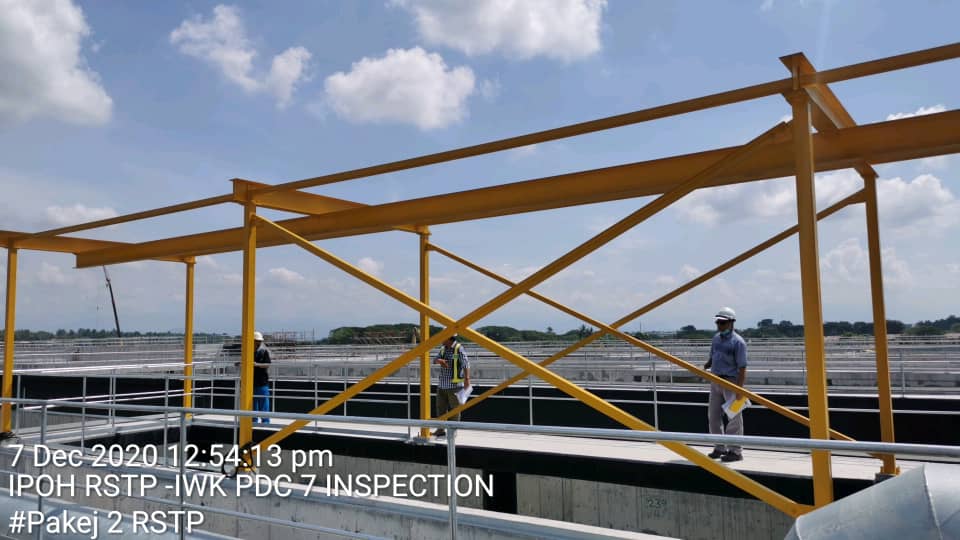 Papan2Stp's tweet photo. 07.12.2020 Indah Water Konsortium (IWK) Perak PDC 7 Inspection at Inlet Chamber Pumping Station, Secondary Screen Grit Removal Grease and Balancing Areation  Anoxic Tank. 
#Pakej2STP #PAPAN2STP #JPP #KASA #loyalsb #Ipohregionalsewagetreatmentplant
#yourfutureisourcommitment https://t.co/oWoHe9otAY