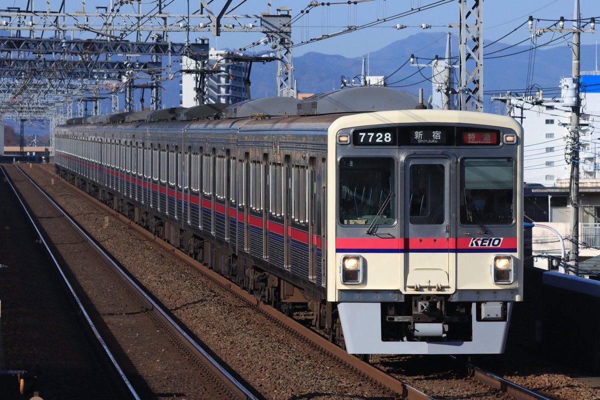Twitter 上的in 1122 7806f 7701f 各停新宿行き7807f 7702f 準特急新宿行き7728f 特急新宿行き7727f 各停高幡不動行き7000系幕車 カッコいい T Co Typjblj0tc Twitter