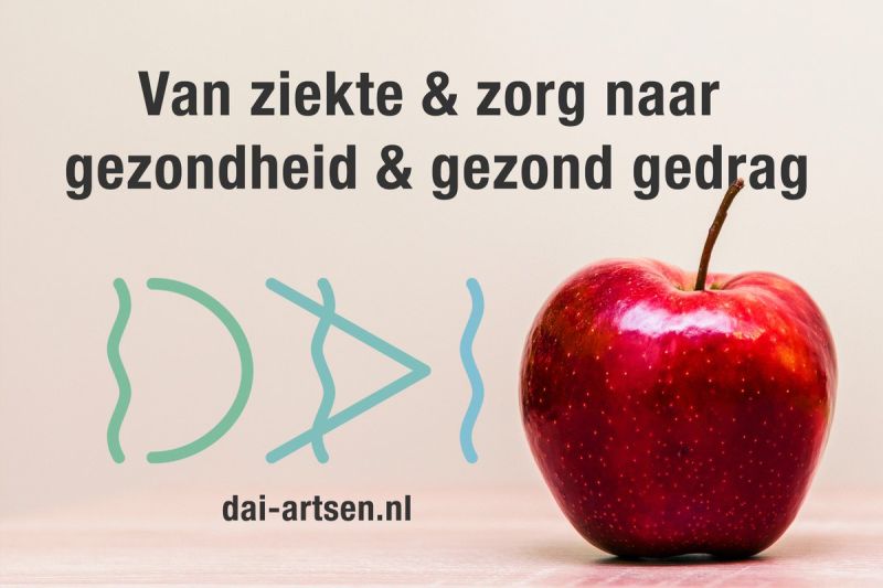 LeefstijlLeeft's tweet photo. Gezondheid wordt voor een deel bepaald door factoren die buiten de zorg liggen 
De kans om gezond oud te worden wordt voor 80% bepaald door je leefstijl en leefomgeving en slechts voor 20 % door je aanleg en genen. @AntjeDiertens @VNG_gezondheid #gezondewijk @SportKnowhowXL https://t.co/aAsqEiOmP1
