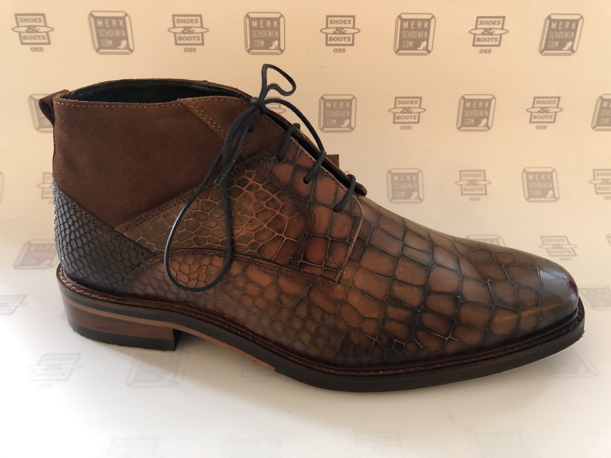 Rally gebruik Detective merkschoenen.com on Twitter: "Mooie nieuwe (heren)schoenen 👞 toegevoegd  van: Jens7en Men Shoes - Boots. In diverse kleuren en modellen, laag en  mid. Kijk op de site: https://t.co/zO59snwqTY #merkschoenen Natuurlijk bent  u ook