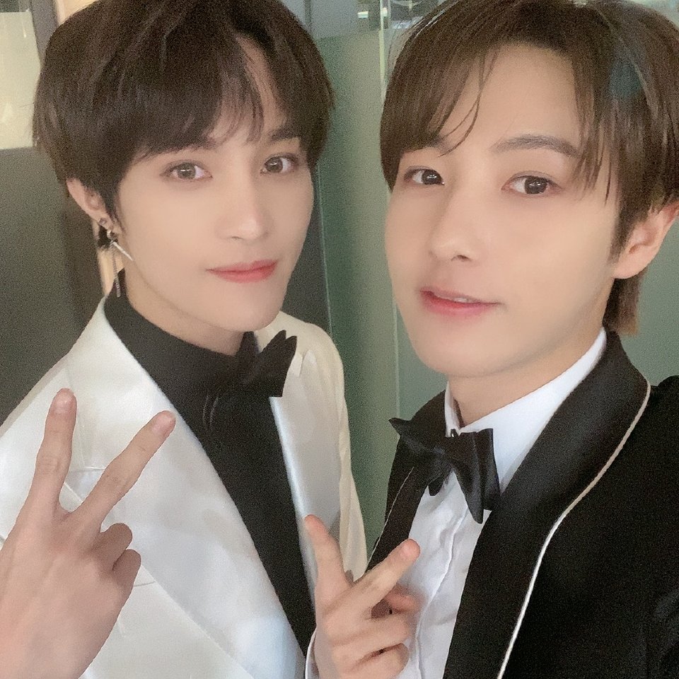 BVASlate's tweet photo. Selca kasama si hubby @BVACasper https://t.co/fW0bxGLTNI