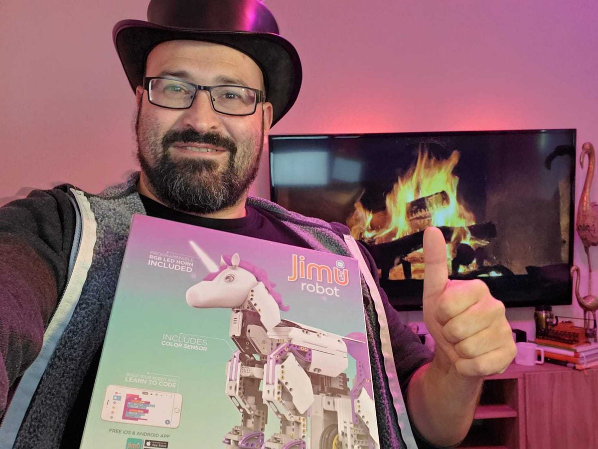 DevOpsUnicorns tweet media