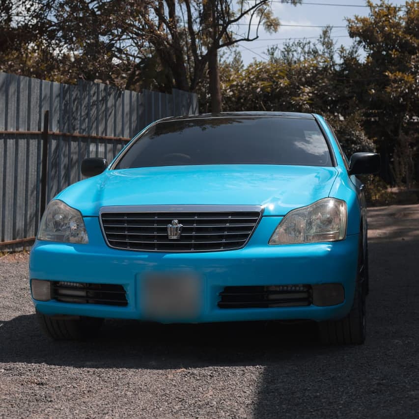 PhantomWrap's tweet photo. Ice Blue wrap on this Toyota Crown. Looks nice and fresh!
#phantomwrap #wraps https://t.co/ujvUzNQHNp