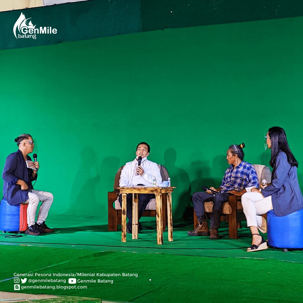 GenpiBatang's tweet photo. [Batang Ekraf Festival 2020]

Yang ketinggalan event virtual ini kemarin, masih bisa disaksikan di channel youtube Batang TV kok😁

#genmilebatang #batang #visitbatangyear2022 https://t.co/A19RVnCCVN