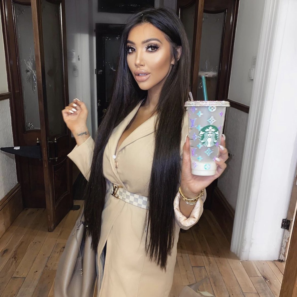 ChloeGoddessx's tweet photo. Want my attention, puppy? How about you send for my Starbucks like a good boy, and then maybe I’ll acknowledge your DMs to me💖

Findom Findomme paypig humanATM cashcow femdom sissy catfish scamfetish ripofffetish https://t.co/YtvPgM29YY