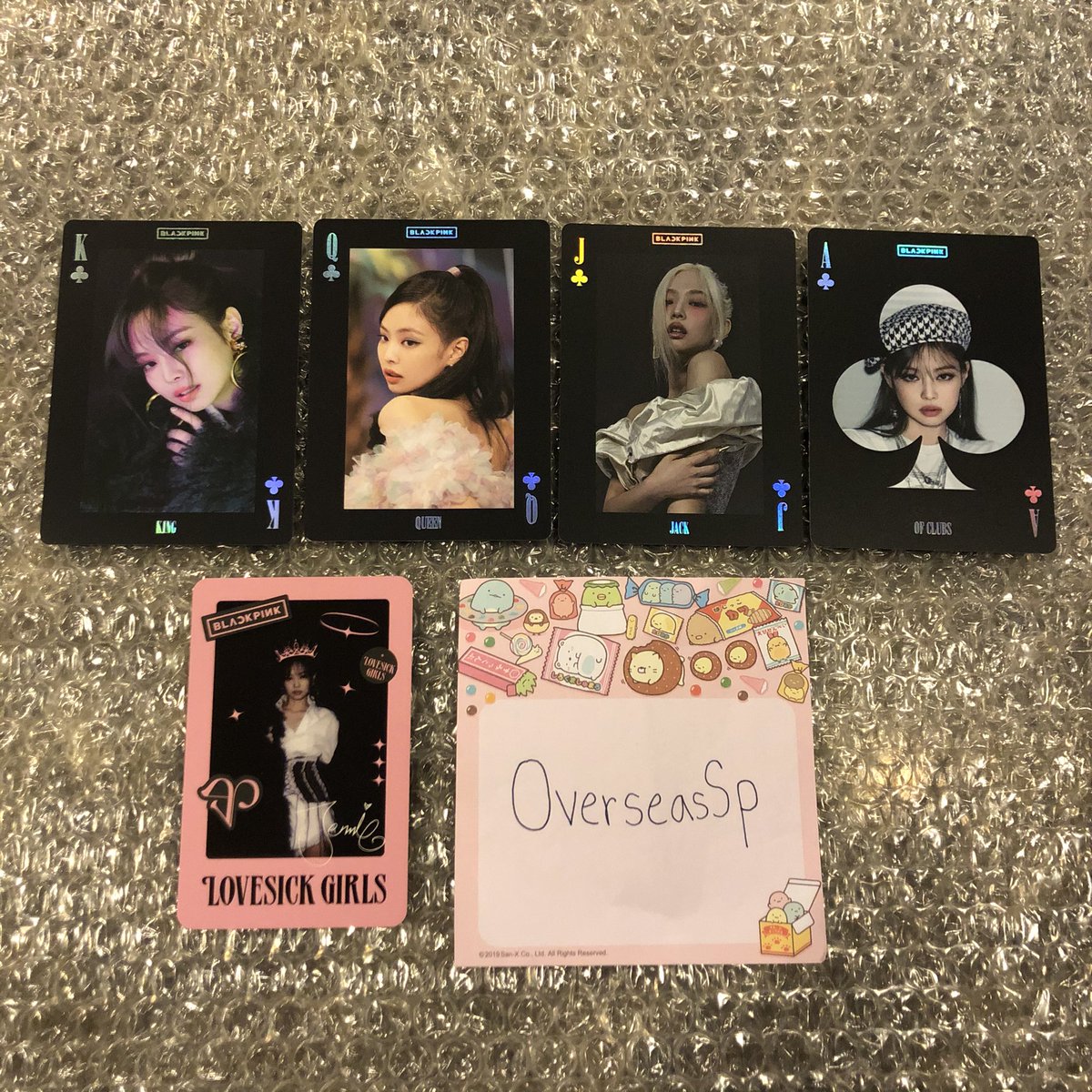 OverseasSp's tweet photo. WTS // JENNIE LSG SET

Price: 15$ set

🛫 Shipping not included 
✅ Shipping Worldwide 

#BLACKPINK #JISOO #JENNIE  #블랙핑크양도 #ROSÉ  #LISA       #blackpinksell  #LALISA
#blackpinktrade #blackpinktrades #blackpinksell #BLACKPINKwts #BLACKPINKwtt https://t.co/c2LyYxODVC