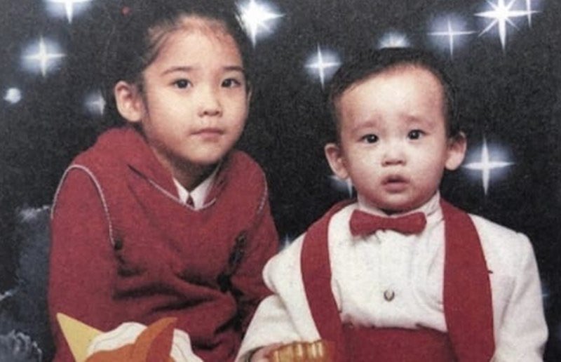 𝘉𝘭𝘶𝘦 *✿ ft.IU tweet media
