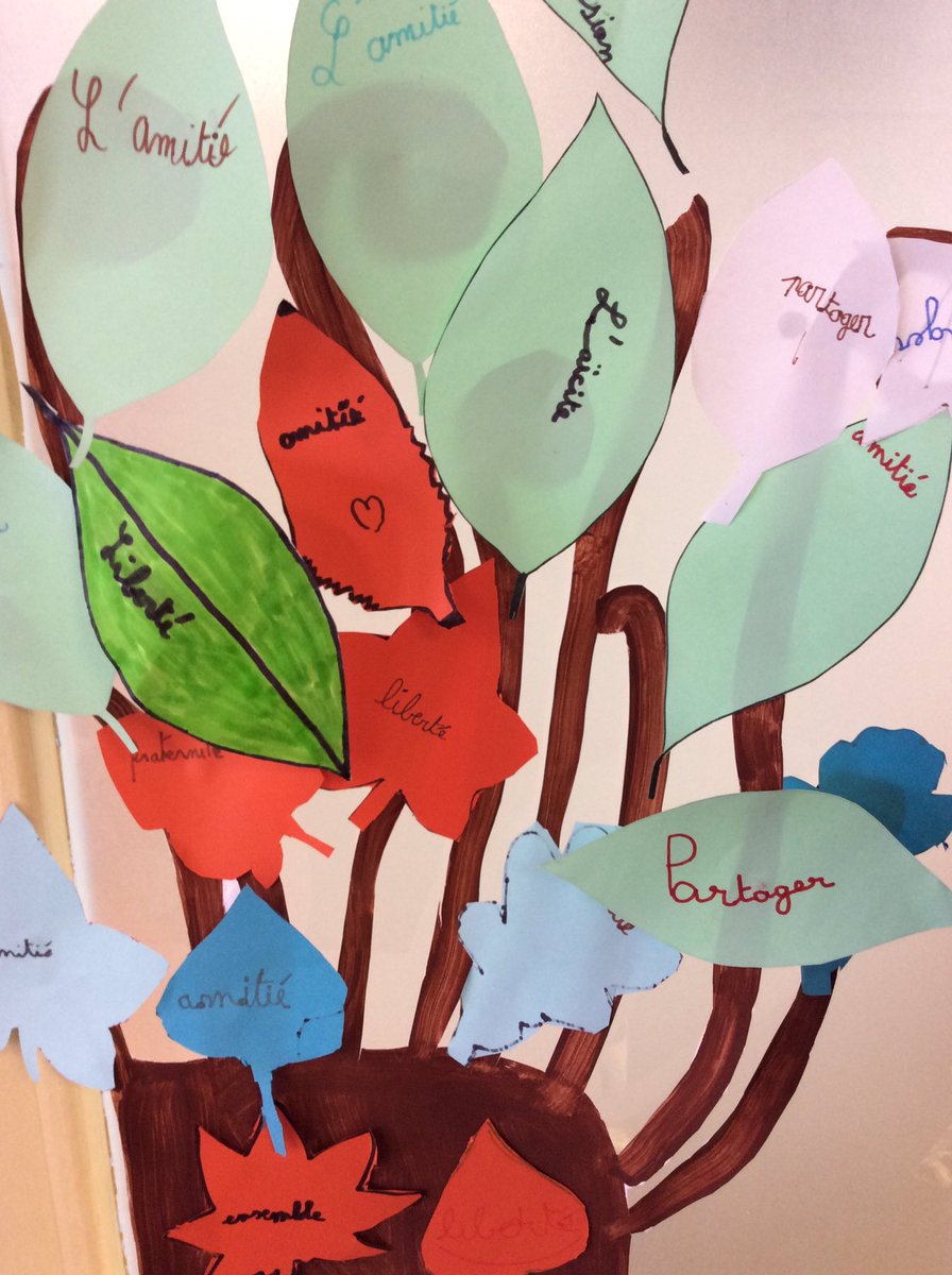 dsden28's tweet photo. Lancement de la semaine de la #laïcité en Eure-et-Loir à l’école Gambetta de Dreux en présence de la Directrice Académique et en partenariat avec l’@USEP28EetL. Des ateliers sportifs, des débats, l’élaboration d’un arbre de la laïcité ...
@beguin_katia @ac_orleanstours https://t.co/gsRVcCtkki