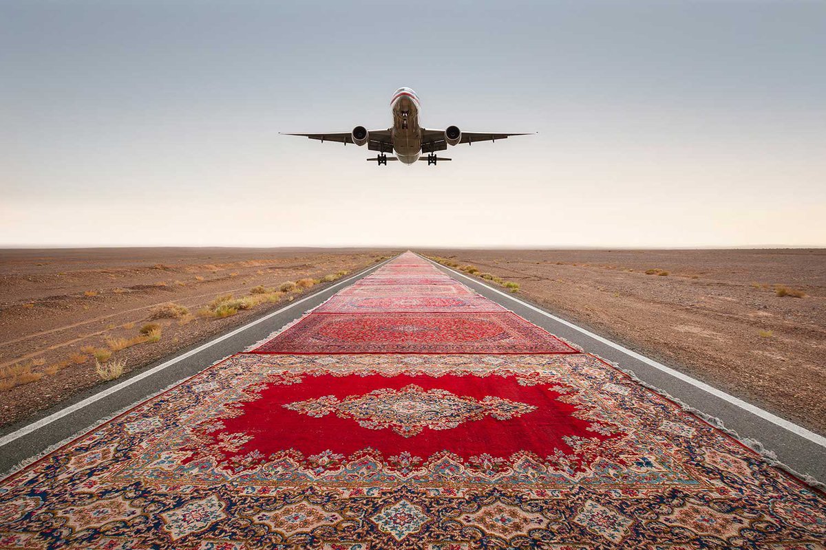 ChrJrnd's tweet photo. Jalal Sepehr, Red zone, 2015. 

«Red zones are where roads do not continue [...] a new-inflamed incident is expected at every second.»
- From https://t.co/CBMwQP7aYv

#jalalsepehr #persianrug #iranianart https://t.co/6uYKqdRiiJ