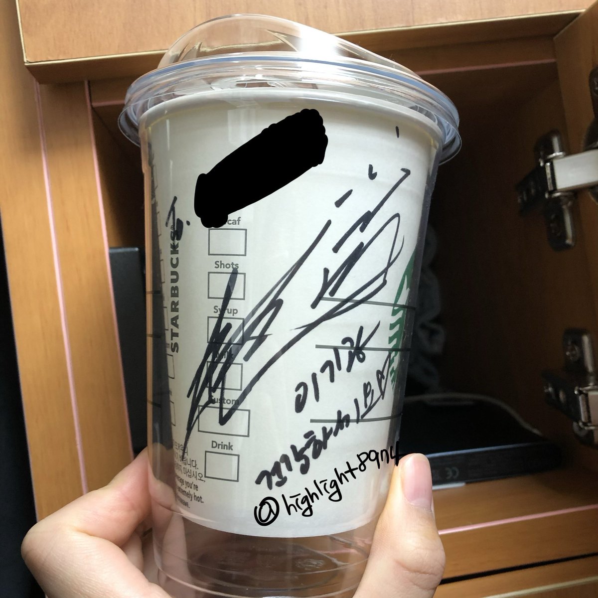 highlight8974's tweet photo. 의경 복무한 최애 아이돌 3명 중 3명 본 썰 풉니다,,,,,(기받아가세욥)
동운오빠 전역까지 약 1년반을 품었던,,,,!
요섭오빠 동운오빠 기광오빠,,,,저 오빠들 증말증말 좋아해여,,,
덕계못 타판데 덕계못인 썰,,, 시작합니다,,, https://t.co/h4QL6bk86h