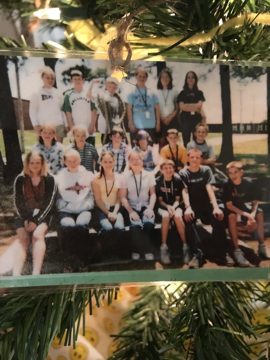 cbrowis's tweet photo. Tears already this morning!!! Come into my room with a huge, precious surprise!!! A tree with all my classes!!! Thank you Debs! https://t.co/0RgVtGNjtA