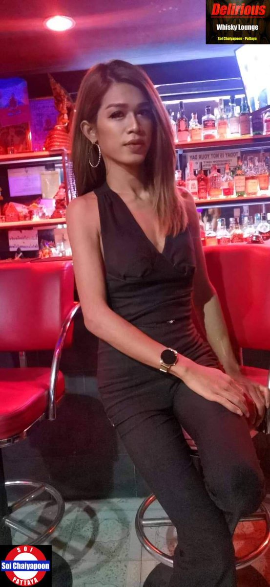 bar_pattaya's tweet photo. Come to meet our new Lady´s :-) 

#Thailand #pattaya #soichaiyapoon #ladyboy #bar #nightlife #naughty #shemale #transgender #redlightdistrict #rockmusic #strongdrinks #タイ #パタヤ #シーメール #レディーボーイ #バー #セクシー #ふたなり https://t.co/35wELDEmiD