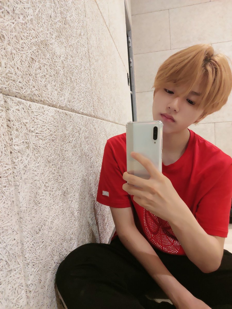 GHOST9OFFICIAL's tweet photo. [#이진우]

여러분 잘 지내고 계신가요..? 이제 정말 얼마 남지 않았어요 그동안 저의 모든 걸 보여드리기 위해 열심히 준비했으니까 많이 기대해 주세요!! https://t.co/fJG4al6NPm