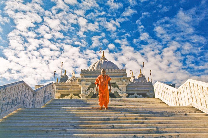 Neasden Temple tweet media