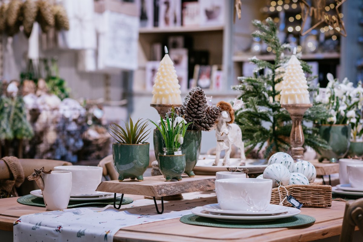 Little details create the big picture 🕯 

The Garden House have a range of Christmas accessories to add to your Christmas table this year for that extra little touch.

thegardenhouse.ie

#Christmas2020 #Thegardenhouse #Christmastable