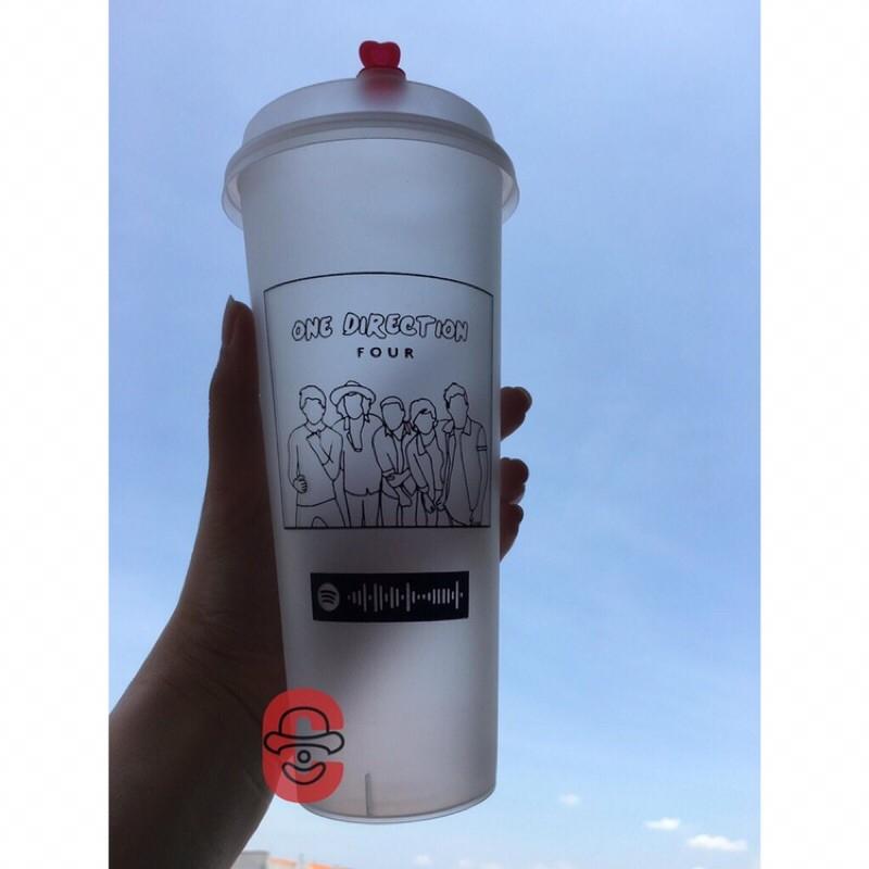 ckenchilli's tweet photo. ‼️ GIVEAWAY REUSABLE CUP‼️

Walaupun akun saya tidak besar bukan berarti tidak bisa untuk berbuat baik kepada semua orang.

Rules:
- retweet
- ikuti saya
- sebutkan lagu dan album favorit kalian
- tag beberapa teman kalian
 
pict by clownationery on shopee https://t.co/2qbKBGUFsw