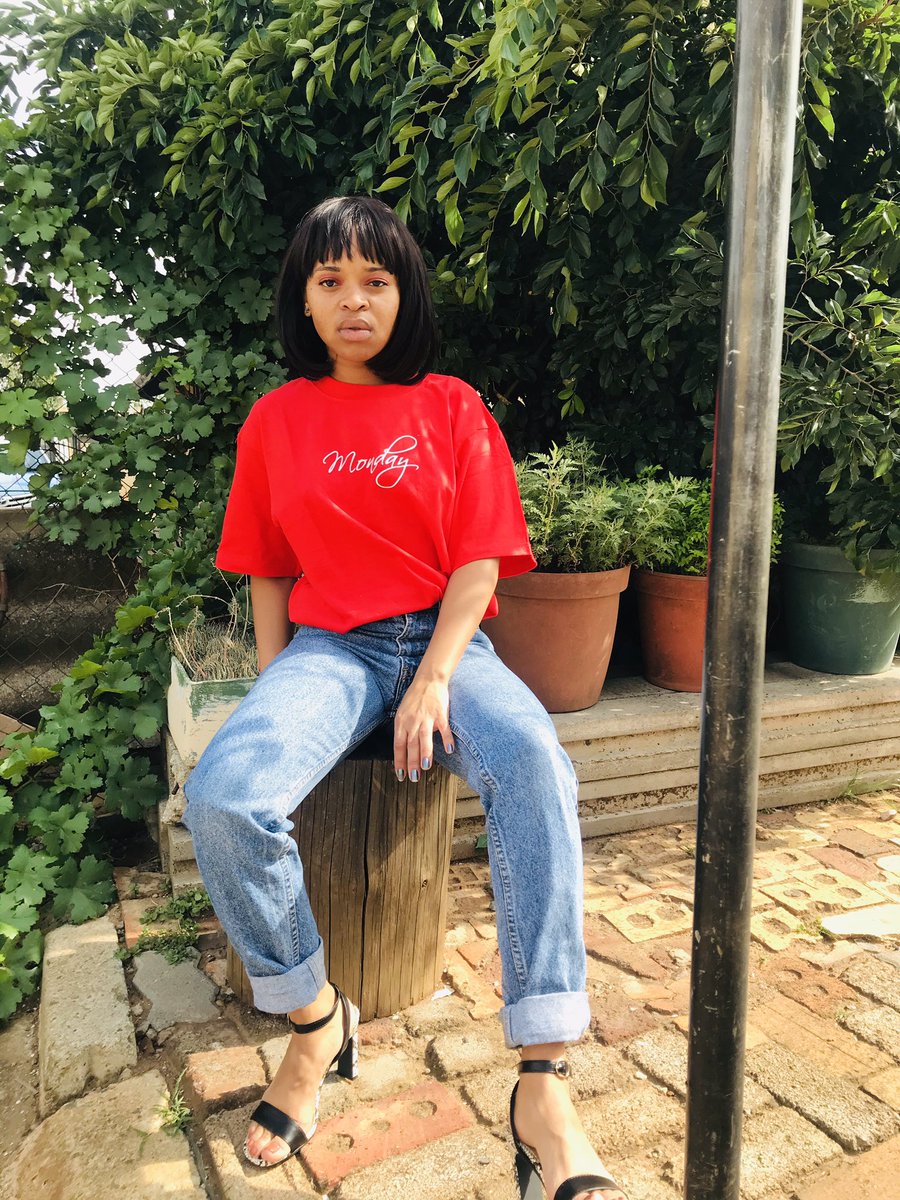 MiimsCloset's tweet photo. New Week 
New Goals 

Shop @MiimsCloset &amp; @RevivedDenim https://t.co/4thPZLumy2
