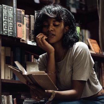 thread of poc in dark academia cause the aesthetic is extremely whitewashed and there's barely any pictures of poc dark academics on pinterest / tumblr