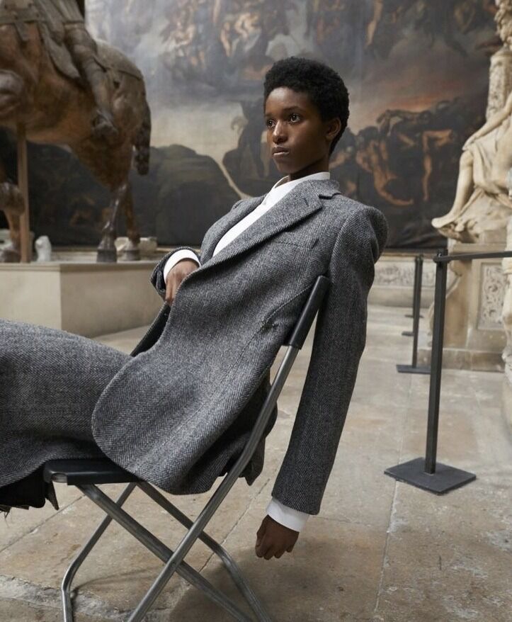 thread of poc in dark academia cause the aesthetic is extremely whitewashed and there's barely any pictures of poc dark academics on pinterest / tumblr