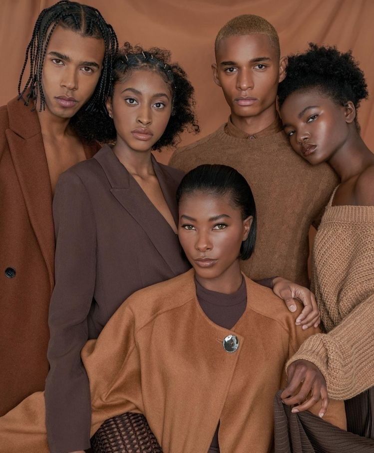 thread of poc in dark academia cause the aesthetic is extremely whitewashed and there's barely any pictures of poc dark academics on pinterest / tumblr