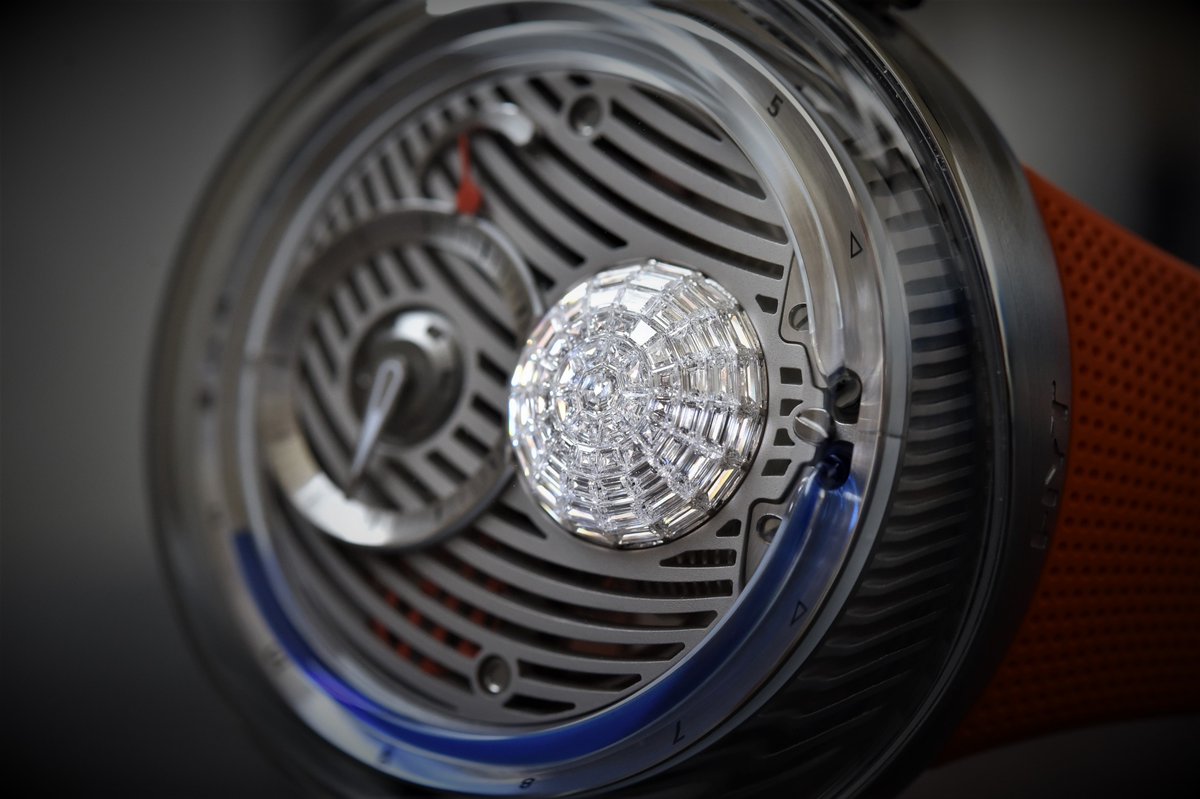 HYTWatches's tweet image. LET THERE BE LIGHT #glowwiththeflow #timeisfluid