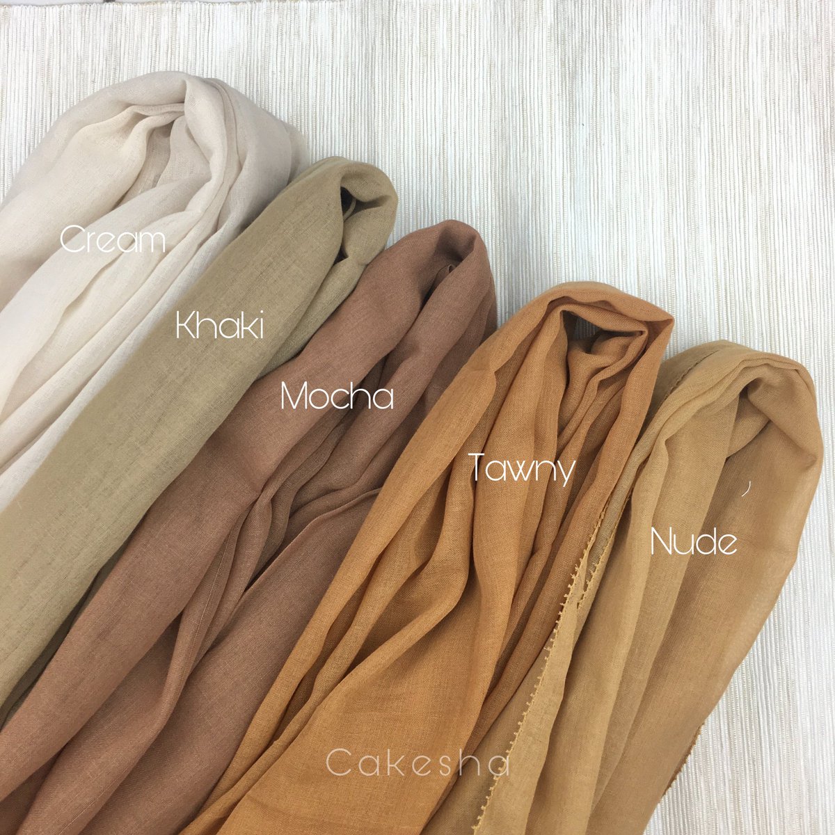 Scarfn__'s tweet photo. Fluff series 
Material is so airy, thin, lightweight and also flowy 😍

Measurement: 1.8x0.75 m
Material: Premium cotton viscose
Finishing: Eyelash https://t.co/PXUdL6yNLK