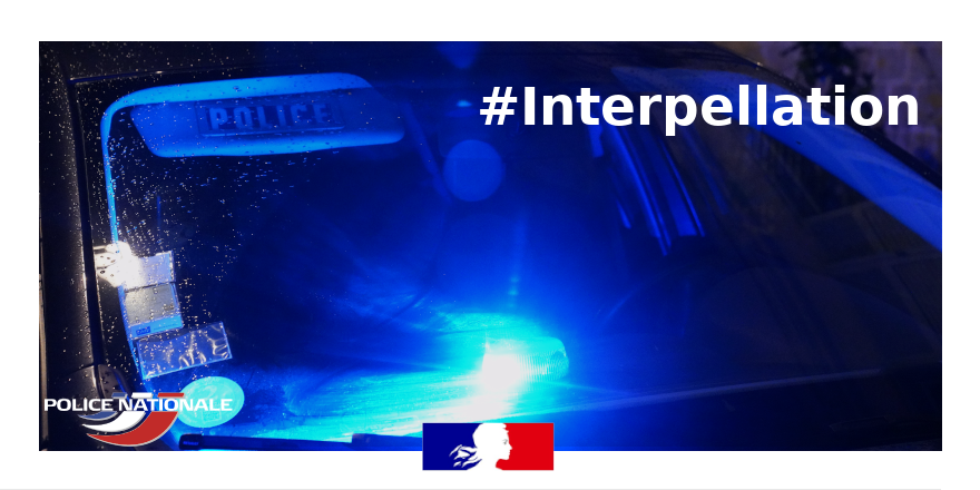 PoliceNat59's tweet photo. [#ContreLesVols]
Dimanche vers 4h du matin, le Centre de Supervision Urbain  de #Roubaix nous informe d'un vol de scooter par 4 mineurs. 2 🚔 de la BAC se rapprochent. La progression des auteurs, suivie par la vidéosurveillance de la ville, permet aux policiers de les interpeller https://t.co/ODpp3nEUNq