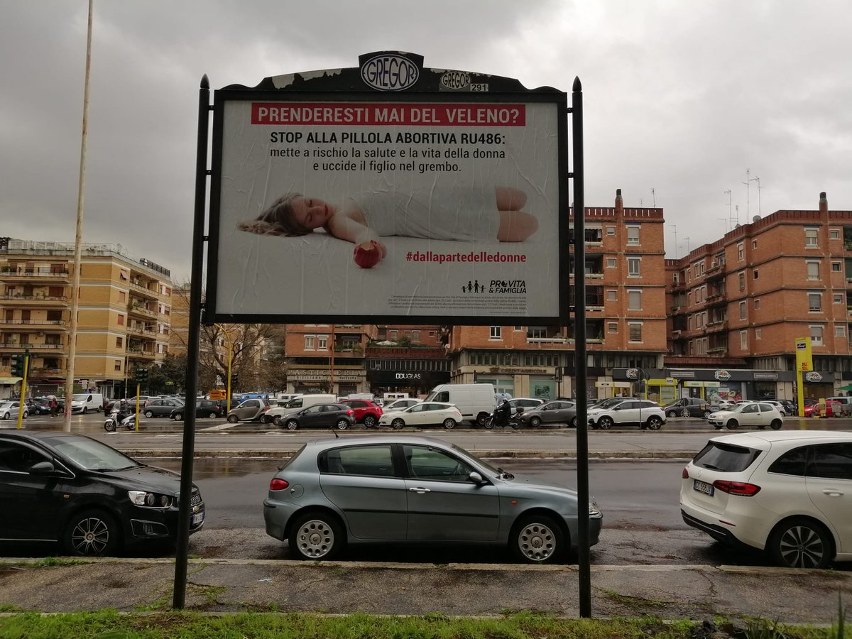 nonunadimeno's tweet photo. Sul #Covid_19 negazionisti, sulla #ru486 allarmisti. L'estrema destra in versione antiabortista torna a propagandare falsità e odio misogino nelle principali città italiane. Esigiamo la rimozione immediata dei cartelloni dei provita. @ComuneMI @robersperanza @Roma #sosaborto https://t.co/ndFzoIqHwm