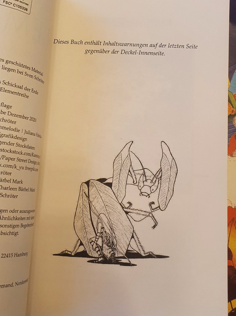 ElementAutor's tweet image. Seht mal, was gerade angekommen ist. Mein erstes Eigenexemplar von #Element 🥰🥰.

Die Leute von #booksondemand haben das Layout wirklich toll umgesetzt, wie ich finde.💖📚

Ich freue mich riesig 😁.

#elemente #bücher #release #fantasy #bücherwurm #lesen #selfpublishing