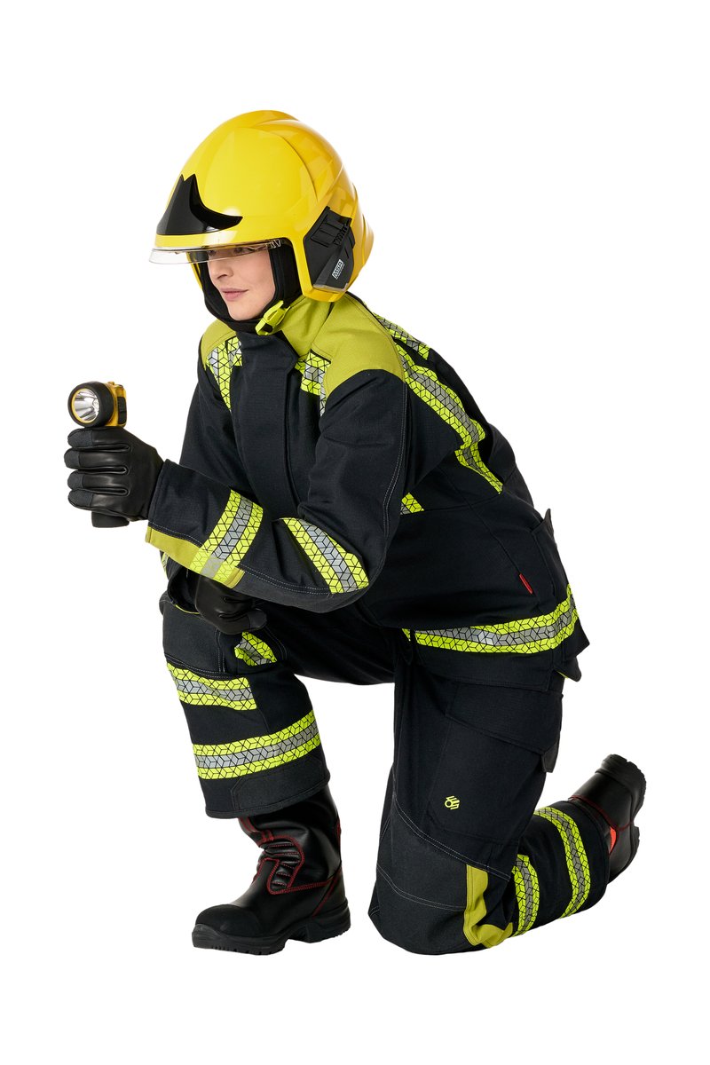 Bristol Uniforms Ltd (@bristoluniforms) on Twitter photo Read more about our brand new, state-of-the-art #PPE design EOS in the latest issue of <a href="/IFFMagazine/">International Fire Fighter Magazine</a> iffmag.mdmpublishing.com/bristol-unifor⦠Read more about our brand new, state-of-the-art #PPE design EOS in the latest issue of <a href="/IFFMagazine/">International Fire Fighter Magazine</a> iffmag.mdmpublishing.com/bristol-uniforā¦