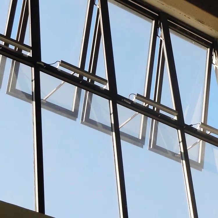 bisonchain's tweet photo. Window push chain. We are the main supplier for many OEM customers.#window #windows #smarthome #autowindowsystem https://t.co/K6tqi7F5JU