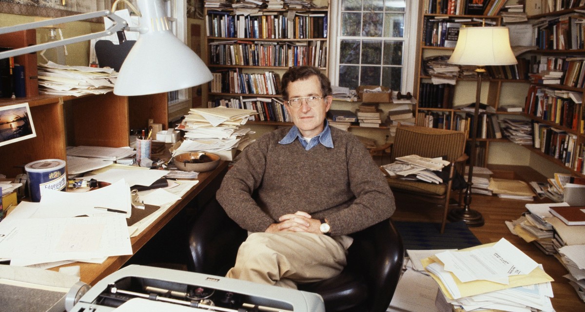 radicaldaily's tweet image. Dec 7 1928 – Noam Chomsky born. Radical author, philosopher, logician, political commentator &amp;amp; activist.