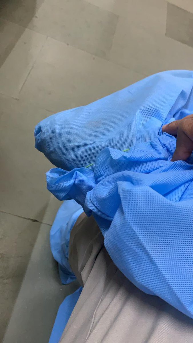 Since this is a trial, I put on the suit. Well ATTEMPT to! Tears as I am wearing it! The “stitches” on the inner aspect of my legs gives way! Now it basically looks like a lungi!