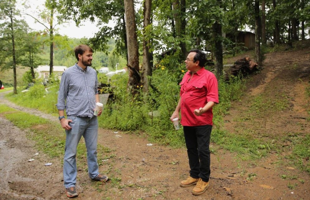 So Gerardo contacted  @IJ, and in September 2017 we filed a class action lawsuit seeking to compel CBP to provide a prompt post-seizure hearing whenever it seizes vehicles for civil forfeiture. Here's a photo of me with Gerardo at his ranch, getting ready to file.