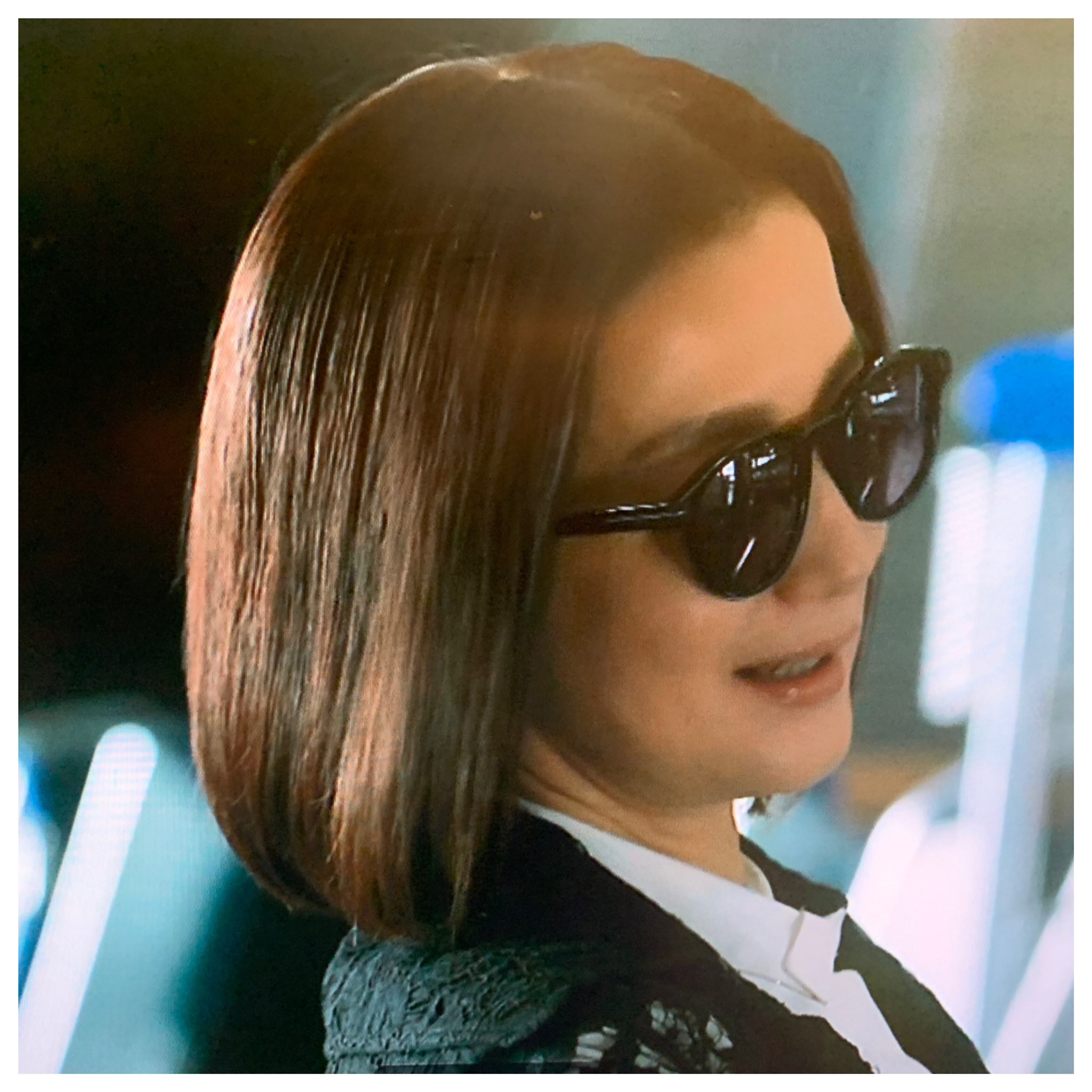 Shi Ho 前々から思ってた 京香さんは大きなサングラスをしてもかっこつけてるように見えないし 嫌味もない これでカフェのオープンテラスにいらしても自然でお似合い 共演ng 鈴木京香 Shi Ho 前々から思ってた 京香さんは大きなサングラスをしてもかっこつけてるように見えないし 嫌味もない これでカフェのオープンテラスにいらしても自然でお似合い 共演ng 鈴木京香